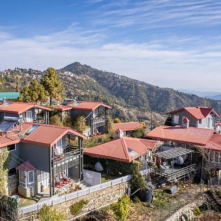 The Birdcage, Mukteshwar Hotell Exteriör bild